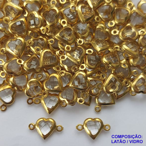 ACESSÓRIO NO BRUTO PRONTO PARA O BANHO - PINGENTE CORAÇÃO CRISTAL COM DUAS ARGOLINHAS - COMPOSIÇÃO: LATÃO / VIDRO - TAMANHO 7,4MM -  (VENDIDO POR UNIDADE) PESO TOTAL 0,4GR - BRU0002446