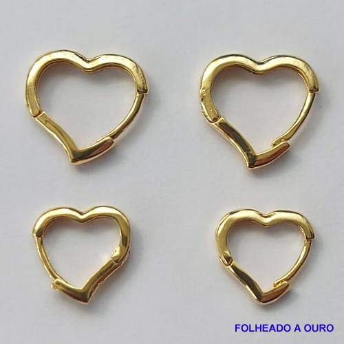 BRINCO FOLHEADO A OURO - BANHADO COM 5 MILÉSIMOS + VERNIZ DIAMOND - (BRD017D) BRINCO DUO DE ARGOLA CORAÇÃO 12MM / 15MM - OURO066