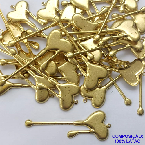 ACESSÓRIO NO BRUTO PRONTO PARA O BANHO(CX45) - (V2340) PINGENTE CORAÇÃO ESCORRIDO 21X62MM - PESO: 1,7GR - COMPOSIÇÃO: 100% LATÃO - BRU0002560