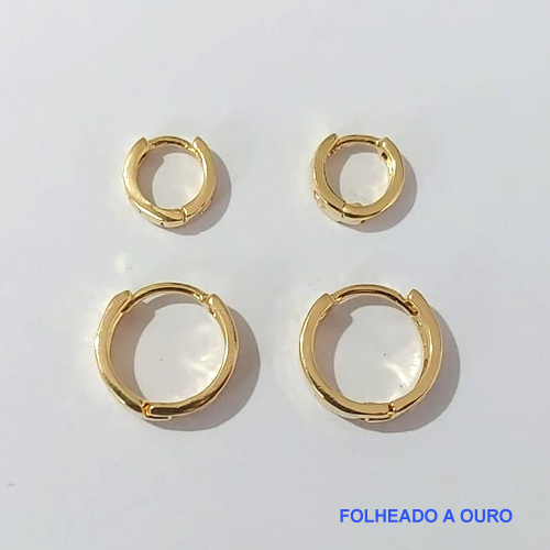 BRINCO FOLHEADO A OURO - BANHADO COM 5 MILÉSIMOS + VERNIZ DIAMOND - (BRD004D) TRIO DE BRINCO DE ARGOLA COM TRAVA (TIPO CARTIER) 13/9MM - OURO106