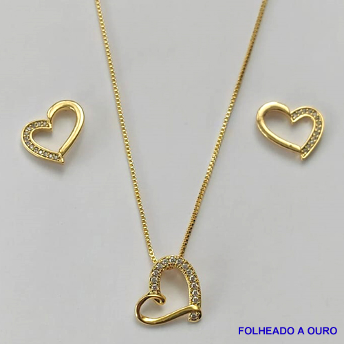 CONJUNTO FOLHEADO A OURO - BANHADO COM 5 MILÉSIMOS + VERNIZ DIAMOND - (CJAC77) CONJUNTO COM CORRENTE VENEZIANA 45CM E PINGENTES CORAÇÃO VAZADOS CRAVEJADOS EM MICROS ZIRCÔNIAS 13MM - FECHO REDONDO - OURO176