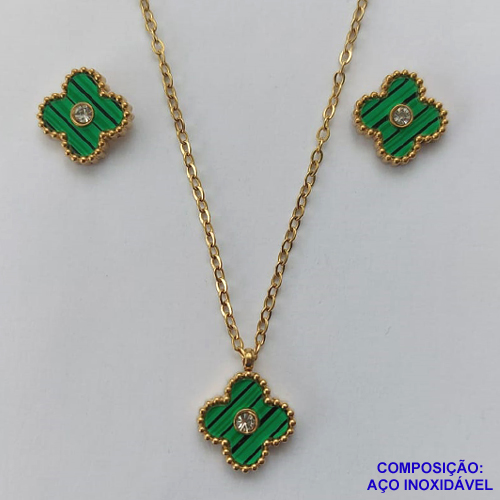 CONJUNTO EM AÇO INOXIDÁVEL(CX55) - CONJUNTO EM AÇO INOXIDÁVEL DOURADO COM PINGENTES TIPO VAN CLEEF VERDE 13MM - TAMANHO: 45CM + EXTENSOR - FECHO LAGOSTA - COMPOSIÇÃO: AÇO INOXIDÁVEL - GARANTIA 06 MESES - AÇO1260