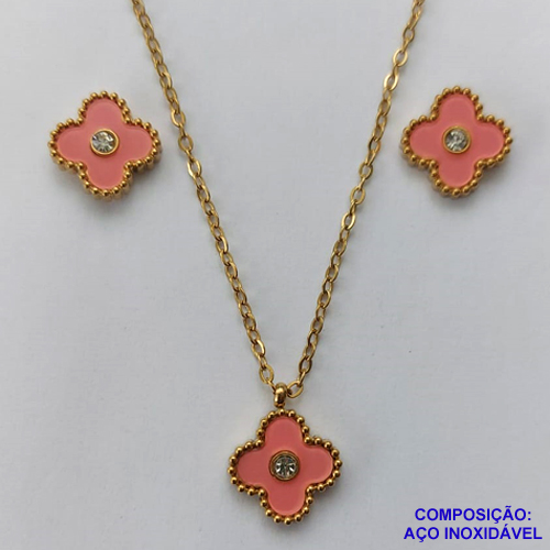 CONJUNTO EM AÇO INOXIDÁVEL(CX77) - CONJUNTO EM AÇO INOXIDÁVEL DOURADO COM PINGENTES TIPO VAN CLEEF ROSA 13MM - TAMANHO: 45CM + EXTENSOR - FECHO LAGOSTA - COMPOSIÇÃO: AÇO INOXIDÁVEL - GARANTIA 06 MESES - AÇO1262