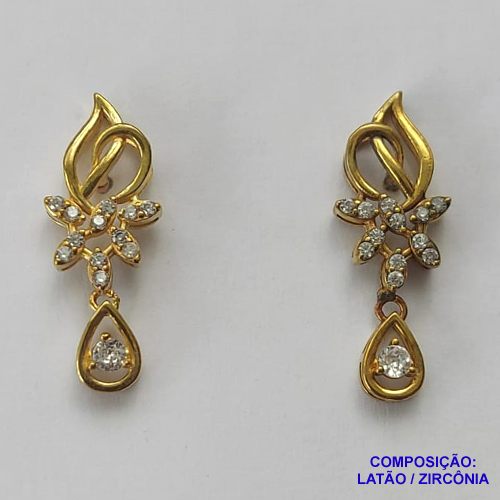 BRINCO NO BRUTO PRONTO PARA O BANHO (CX63) - (BX001864 W) BRINCO DE PINO FLOR COM ZIRCÔNIAS CRISTAIS 10X28MM - COMPOSIÇÃO: LATÃO / ZIRCÔNIA - PESO TOTAL 3GR - BRU13385
