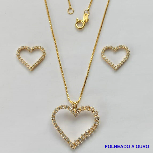CONJUNTO FOLHEADO A OURO - BANHADO COM 5 MILÉSIMOS + VERNIZ DIAMOND - (CJA764) CONJUNTO COM CORRENTE VENEZIANA 45CM E PINGENTES CORAÇÃO VAZADOS CRAVEJADOS EM MICROS ZIRCÔNIAS 15/24MM - FECHO REDONDO - OURO180