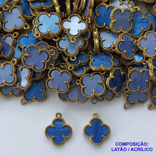 ACESSÓRIO NO BRUTO PRONTO PARA O BANHO(POTE) - PINGENTE TIPO VAN CLEEF AZUL COM UMA ARGOLINHA - COMPOSIÇÃO: LATÃO / ACRÍLICO - TAMANHO 10MM - (VENDIDO POR UNIDADE) PESO TOTAL 0,5GR - BRU0002670