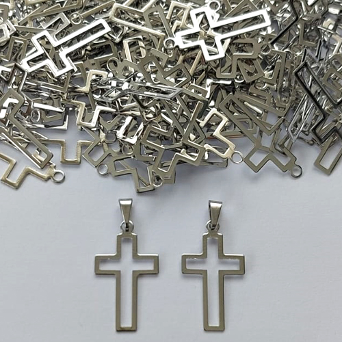 PINGENTE EM AÇO INOXIDÁVEL(CX67) - PINGENTE CRUCIFIXO VAZADO 14X24MM - AÇO1303
