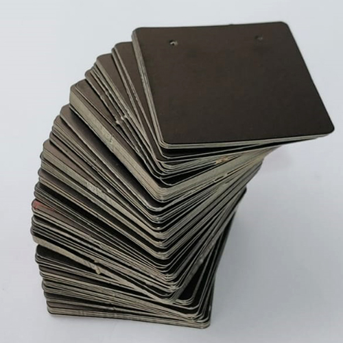 ETIQUETA TAG CARTÃO PRETA PARA JOIAS COM 100 UNIDADES - TAMANHO: 4,5X4,5CM - (TG69) - BRU0002707