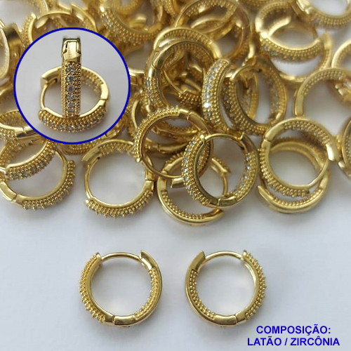 BRINCO NO BRUTO PRONTO PARA O BANHO(CX70) - BRINCO ARGOLA CRAVEJADO EM MICROS ZIRCÔNIAS 3X13MM - PESO TOTAL 2,6GR - BRU13474
