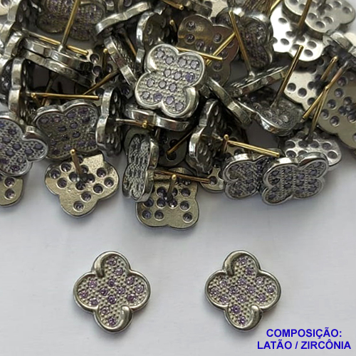 BRINCO NO BRUTO PRONTO PARA O BANHO(CX80) - (MAD) BRINCO DE PINO TIPO VAN CLEEF COM ZIRCÔNIAS LILÁS 12MM - COMPOSIÇÃO: LATÃO / ZIRCÔNIA - PESO TOTAL 2,3GR - BRU13477