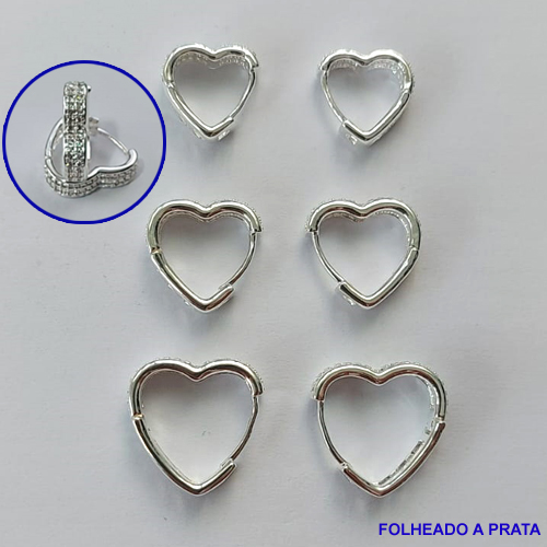 BRINCO FOLHEADO A PRATA (CX72)- BRINCO DE TRIO ARGOLA CORAÇÃO CRAVEJADOS EM MICROS ZIRCÔNIAS TAMANHOS 13/15/17MM LARGURA 4MM - PRA011