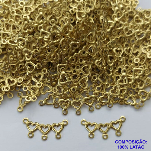 ACESSÓRIO NO BRUTO PRONTO PARA O BANHO (CX81) - (3.1870A5) CANGA CORAÇÃO VAZADO TRÊS ARGOLINHAS 10X21MM - COMPOSIÇÃO: 100% LATÃO - PESO TOTAL 0,3GR - BRU0002744