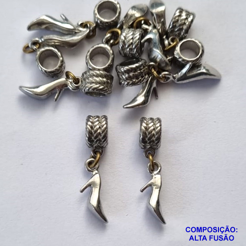 ACESSÓRIO NO BRUTO PRONTO PARA O BANHO(CX75) - (BLQ-002) SAPATO SCARPIN 4X14MM - BERLOQUE PARA PULSEIRA SIMILAR A PANDORA - COMPOSIÇÃO: ALTA FUSÃO - PESO 1,1GR - BRU0002772