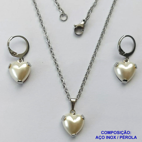 CONJUNTO EM AÇO INOXIDÁVEL - (AÇO03) CONJUNTO COM CORRENTE 50CM E BRINCOS ARGOLINHA DE PRESSÃO (TRANQUETA) COM PINGENTES CORAÇÕES EM PÉROLA 12MM - FECHO LAGOSTA - COMPOSIÇÃO: AÇO INOXIDÁVEL / RESINA - AÇO1356