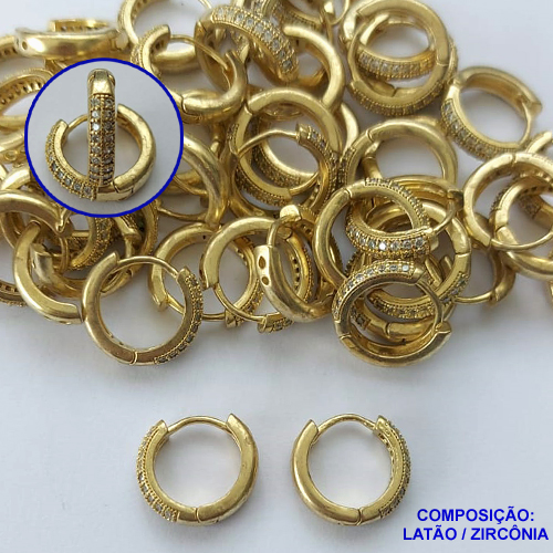 BRINCO NO BRUTO PRONTO PARA BANHO(CX99) -  BRINCO DE ARGOLINHA DE PRESSÃO CRAVEJADO EM MICROS ZIRCÔNIAS 3X14MM - PESO: 2,2GR - COMPOSIÇÃO: LATÃO / ZIRCÔNIA - BRU13511
