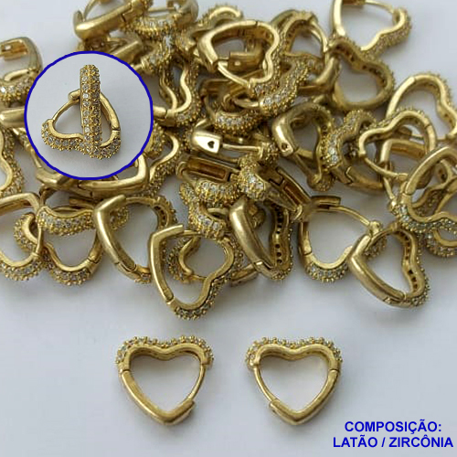 BRINCO NO BRUTO PRONTO PARA BANHO(CX78) -  BRINCO DE ARGOLINHA DE PRESSÃO CORAÇÃO CRAVEJADO EM MICROS ZIRCÔNIAS 3X15MM - PESO: 2,7GR - COMPOSIÇÃO: LATÃO / ZIRCÔNIA - BRU13514