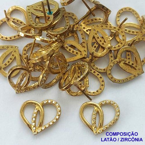 BRINCO NO BRUTO PRONTO PARA O BANHO(CX84) - BRINCO EM ALTA FUSÃO CORAÇÃO VAZADO CRAVEJADO EM MICROS ZIRCÔNIAS - TAMANHO 13X15M - PESO 2,2GR -  BRU13536