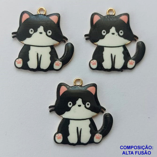 ACESSÓRIO NO BRUTO PRONTO PARA O BANHO - (CX.129)  PINGENTE GATINHO PRETO E BRANCO PERSONAGEM DESENHO 22X23MM - COMPOSIÇÃO: ALTA FUSÃO - PESO TOTAL 1,7GR - BRU0002827