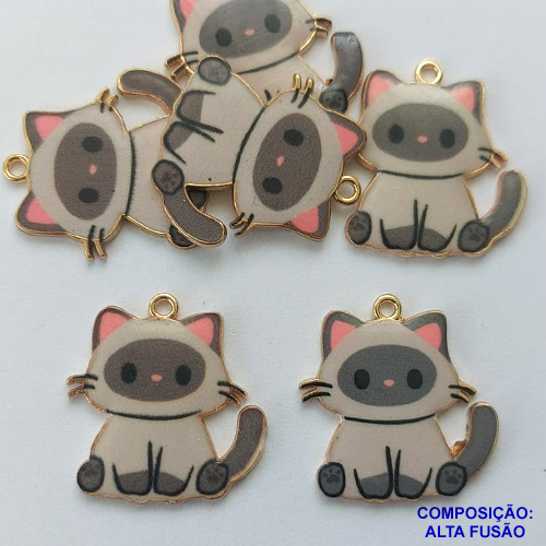 ACESSÓRIO NO BRUTO PRONTO PARA O BANHO - PINGENTE GATINHO CINZA PERSONAGEM DESENHO 22X23MM - COMPOSIÇÃO: ALTA FUSÃO - PESO TOTAL 1,7GR - BRU0002832