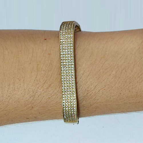 PULSEIRA (BRACELETE) NO BRUTO PRONTO PARA O BANHO(CX88) - BRACELETE CRAVEJADO EM MICROS ZIRCÔNIAS CRISTAIS - TAMANHO: 9X62MM - PESO: 19,8GR - COMPOSIÇÃO: LATÃO / ZIRCÔNIA - BRU13565