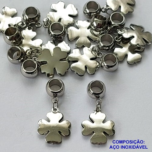 BERLOQUE EM AÇO INOXIDÁVEL (CX89) - PINGENTE TREVO 12MM - COMPOSIÇÃO: AÇO INOXIDÁVEL - AÇO1501