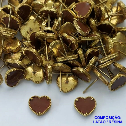 BRINCO NO BRUTO PRONTO PARA O BANHO(CX103) -  BRINCO DE PINO TIPO VAN CLEEF CORAÇÃO MARROM 8X10MM - PESO: 1,6GR - COMPOSIÇÃO LATÃO E RESINA - BRU13622