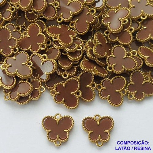 ACESSÓRIO NO BRUTO PRONTO PARA O BANHO - PINGENTE TIPO VAN CLEEF BORBOLETA MARRON COM DUAS ARGOLINHAS- COMPOSIÇÃO: LATÃO / VIDRO - TAMANHO 10MM -  (VENDIDO POR UNIDADE) PESO TOTAL 0,8GR - BRU0002900