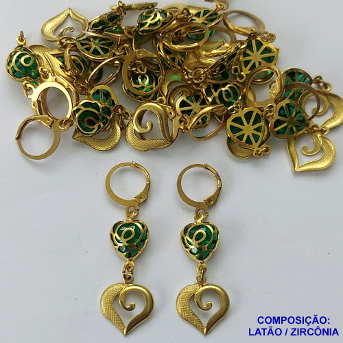 BRINCO NO BRUTO PRONTO PARA O BANHO(CX110) - BRINCO ARGOLINHA DE PRESSÃO (TRANQUETA) COM CORAÇÃO EM LATÃO - PESO 1,5GR - TAMANHO 14X28MM - BRU13810
