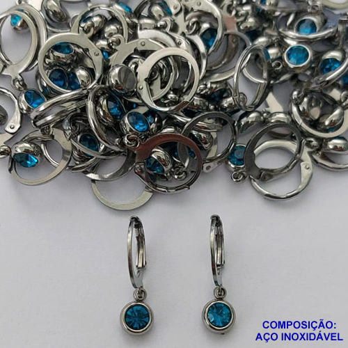 BRINCO EM AÇO INOXIDÁVEL (Cx100)- BRINCO ARGOLA DE PRESSÃO COM PINGENTE SOLITÁRIO EM ZIRCÔNIA AZUL 6MM - COMPOSIÇÃO: AÇO INOXIDÁVEL - AÇO1597