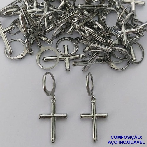 BRINCO EM AÇO INOXIDÁVEL(E1338)(CX99) - BRINCO ARGOLA DE PRESSÃO COM PINGENTE CRUCIFIXO 13X21MM - COMPOSIÇÃO: AÇO INOXIDÁVEL - AÇO1602