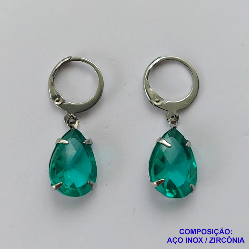 BRINCO EM AÇO INOXIDÁVEL -  BRINCOS ARGOLAS DE PRESSÃO COM PINGENTES EM ZIRCÔNIAS VERDES CLARAS 10X14MM - COMPOSIÇÃO: AÇO INOXIDÁVEL - AÇO1685