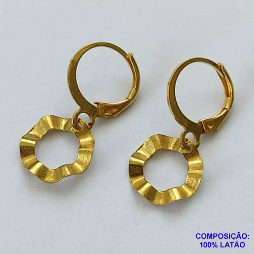 BRINCO NO BRUTO PRONTO PARA O BANHO - BRINCO PINGENTE ARGOLA VAZADA MARTELADA 10MM (E1922) - COMPOSIÇÃO 100% LATÃO - 1,3GR - BRU13962