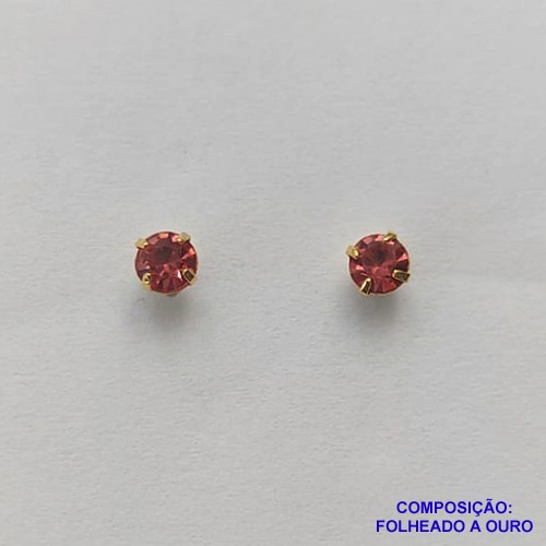 BRINCO FOLHEADO A OURO (BRD5520)- BANHADO COM 5 MILÉSIMOS + VERNIZ DIAMOND -  BRINCO DE PINO STRASS ROSA 3MM - OURO254