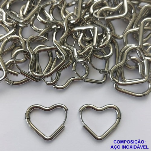 BRINCO EM AÇO INOXIDÁVEL (CX102) BRINCO DE ARGOLA COM TRAVA FORMATO CORAÇÃO 22MM - COMPOSIÇÃO: AÇO INOXIDÁVEL - AÇO1773