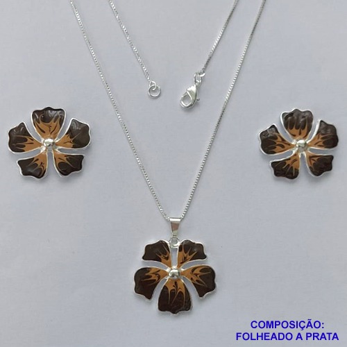 CONJUNTO FOLHEADO A PRATA COM 50 MILÉSIMOS + VERNIZ DIAMOND - CONJUNTO COM CORRENTE VENEZIANA 45CM - BRINCOS DE PINO E PINGENTES EM FLORES ESMALTADAS PRETO COM MARRON 17X20MM - PRA162