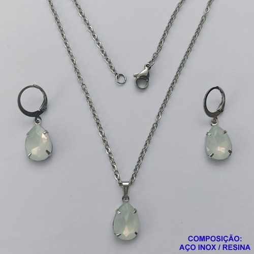 CONJUNTO EM AÇO INOXIDÁVEL - (AÇO03) GARGANTILHA COM CORRENTE 50CM E PINGENTE EM RESINA BRANCA 3X7MM - COMPOSIÇÃO: AÇO INOXIDÁVEL - AÇO1813