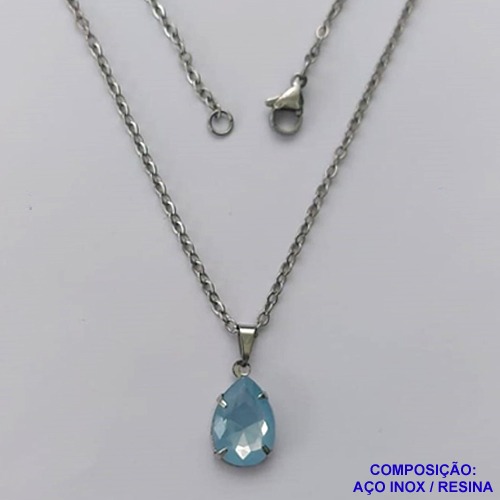 GARGANTILHA EM AÇO INOXIDÁVEL - (AÇO03) GARGANTILHA COM CORRENTE 50CM E PINGENTE EM RESINA AZUL CLARO 3X7MM - COMPOSIÇÃO: AÇO INOXIDÁVEL - AÇO1822