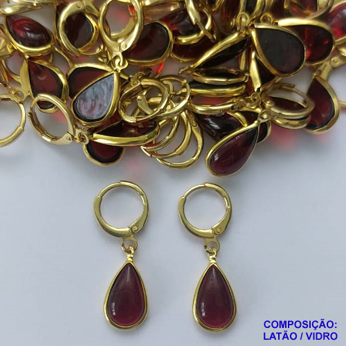 BRINCO NO BRUTO PRONTO BANHO - BRINCO ARGOLINHA DE PRESSÃO (TRANQUETA) COM PINGENTE GOTA EM VIDRO VERMELHO 13MM - PESO TOTAL 1,7GR - BRU14475