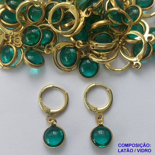 BRINCO NO BRUTO PRONTO BANHO - BRINCO ARGOLINHA DE PRESSÃO (TRANQUETA) COM PINGENTE REDONDO EM VIDRO VERDE 8MM - PESO TOTAL 1,6GR - BRU14481