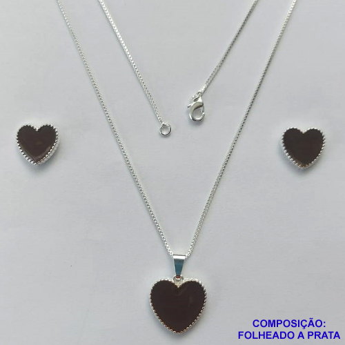 CONJUNTO FOLHEADO A PRATA COM 50 MILÉSIMOS + VERNIZ DIAMOND - CONJUNTO COM CORRENTE VENEZIANA 45CM - BRINCOS DE PINO CORAÇÃO ESMALTADO 11MM E PINGENTE EM CORAÇÃO ESMALTADO MARROM 15MM - PRA237