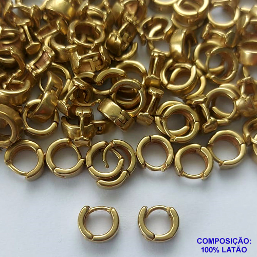 BRINCO NO BRUTO PRONTO PARA O BANHO(CX115)  - BRINCO DE ARGOLA PEQUENO 3X8MM - COMPOSIÇÃO: 100% LATÃO - PESO: 1,2GR - BRU14604