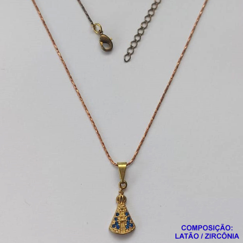 GARGANTILHA NO BRUTO PRONTA PARA BANHO - (CX.46)  GARGANTILHA COM CORRENTE L11 45CM E PINGENTE NOSSA SRA APARECIDA CRAVEJADO EM MICROS ZIRCÔNIAS 8X12MM - PESO 2,4GR - COMPOSIÇÃO: LATÃO / ZIRCÔNIA - BRU14608