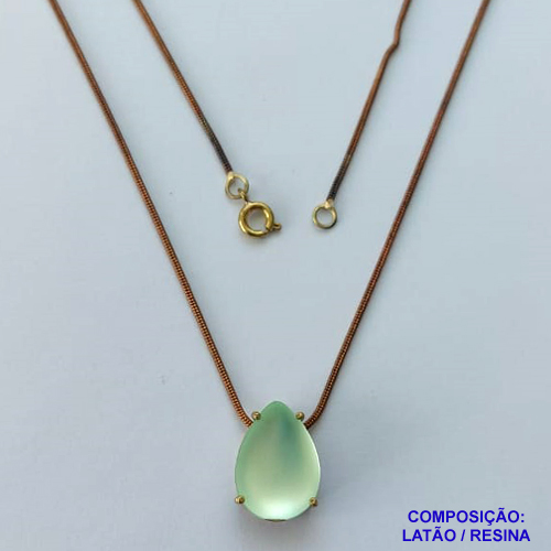 GARGANTILHA NO BRUTO PRONTA PARA O BANHO - (CX.56)  GARGANTILHA COM CORRENTE RABO DE RATO 45CM E PINGENTE EM RESINA VERDE CLARA 12X18MM - PESO TOTAL 5,4GR - BRU14651