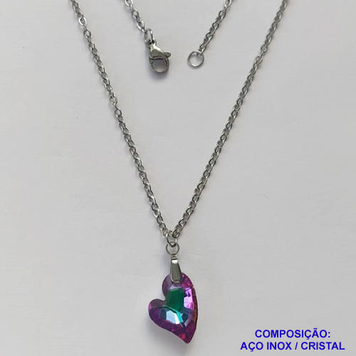 GARGANTILHA EM AÇO INOXIDÁVEL - (AÇO03) (CX.116)  GARGANTILHA COM CORRENTE 50CM E PINGENTE CORAÇÃO EM CRISTAL VERDE / ROXO 15MM - COMPOSIÇÃO: AÇO INOXIDÁVEL - AÇO1921