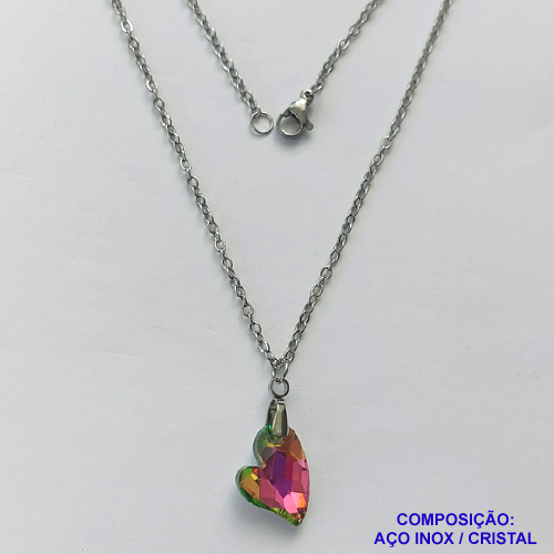 GARGANTILHA EM AÇO INOXIDÁVEL - (AÇO03) (CX.116)  GARGANTILHA COM CORRENTE 50CM E PINGENTE CORAÇÃO EM CRISTAL ROSA / VERDE 15MM - COMPOSIÇÃO: AÇO INOXIDÁVEL - AÇO1926
