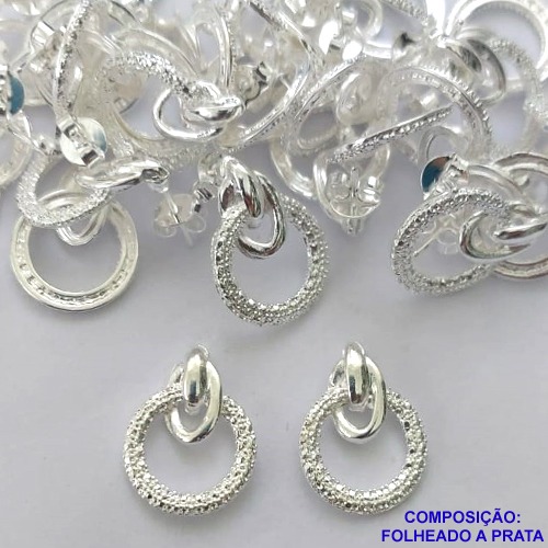 BRINCO FOLHEADA A PRATA COM 50 MILÉSIMOS + VERNIZ DIAMOND - BRINCO DE PINO CÍRCULO DESENHADO VAZADO 12MM PRA364