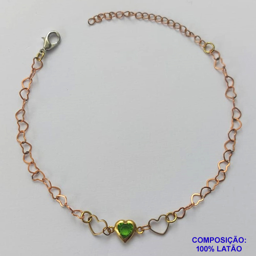 PULSEIRA NO BRUTO PRONTA PARA O BANHO - (CX.30)  PULSEIRA 18CM COM CORAÇÕES VAZADOS E CORAÇÃO VERDE - COMPOSIÇÃO: 100% LATÃO - PESO TOTAL 1,4GR - BRU14896