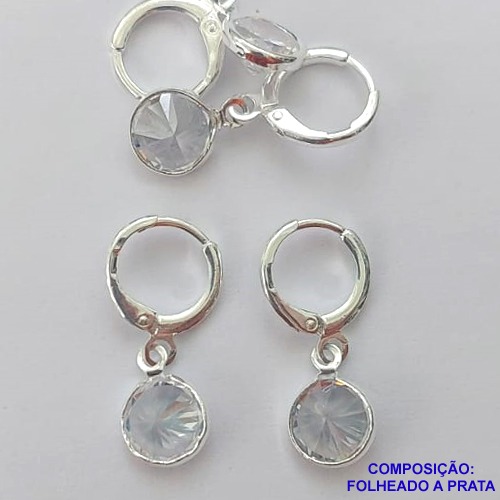 BRINCO FOLHEADO A PRATA COM 50 MILÉSIMOS + VERNIZ DIAMOND - BRINCO DE PRESSÃO (TRANQUETA) ZIRCÔNIA REDONDA 8MM PRA400