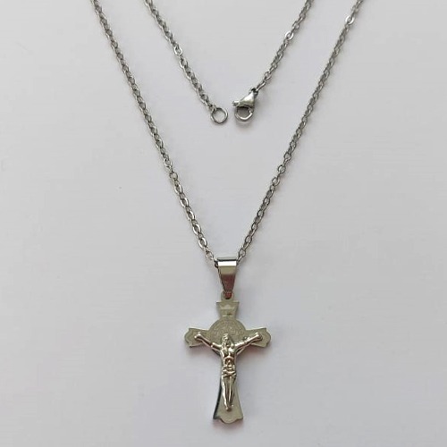 GARGANTILHA EM AÇO INOXIDÁVEL - (03) -  (CX.37) GARGANTILHA COM CORRENTE 50CM E PINGENTE CRUCIFIXO IMAGEM JESUS 18X29MM - COMPOSIÇÃO: AÇO INOXIDÁVEL - AÇO1985