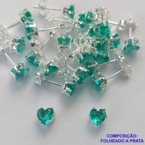 BRINCO FOLHEADA A PRATA COM 50 MILÉSIMOS + VERNIZ DIAMOND - BRINCO DE PINO ZIRCÔNIA FORMATO CORAÇÃO VERDE 6MM PRA421